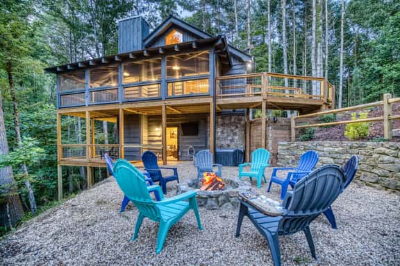 Higher Hopes - pets, hot tub, games, fire pit - Image 1