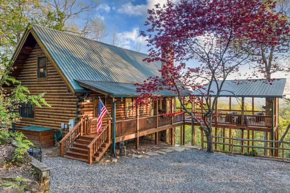 The Nest - Sunset views, hot tub, pets, fire pit - Image 1