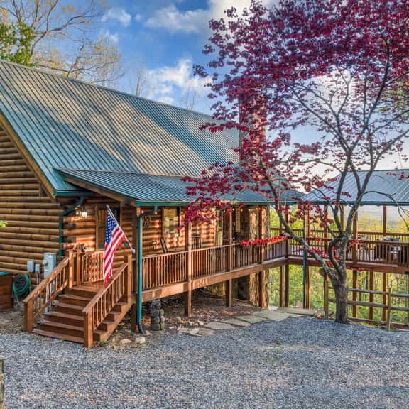 The Nest - Sunset views, hot tub, pets, fire pit - Image 1