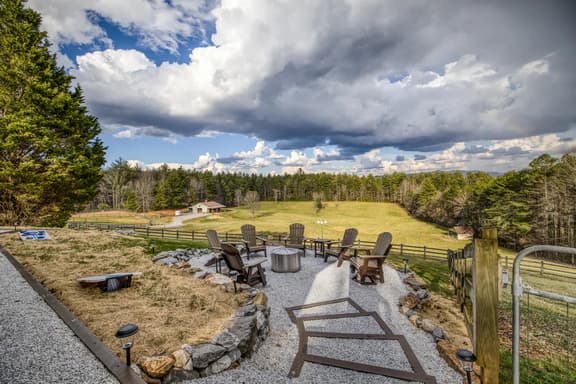 Restoration Ranch - view-sauna-hot tub-pets