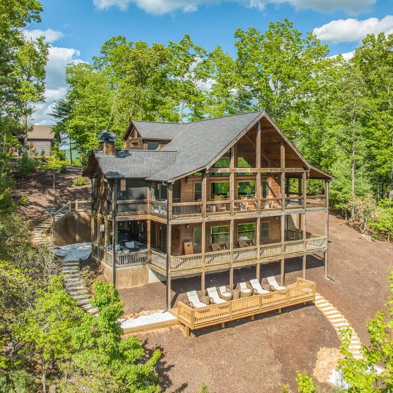 Reset Ridge - Mountain view, hot tub, fire pit