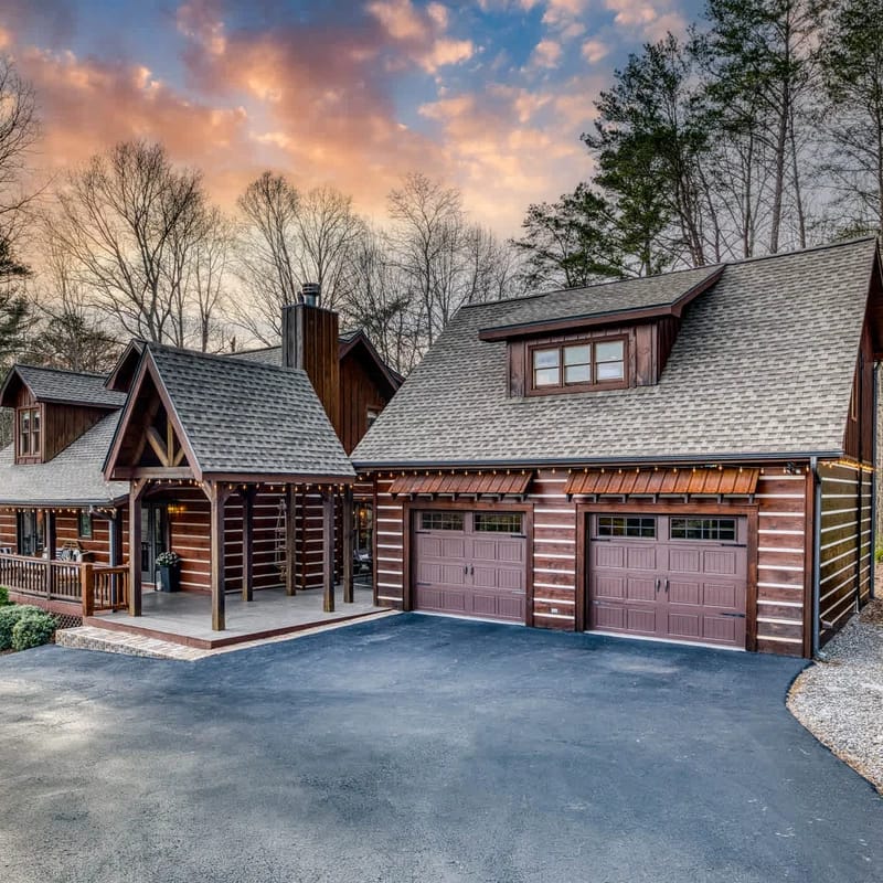 Timber Breeze - game room, hot tub, pets, firepit