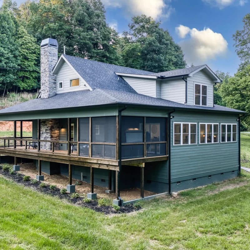 Stone Creek Cottage: Creek, Hot Tub, Fire Pit